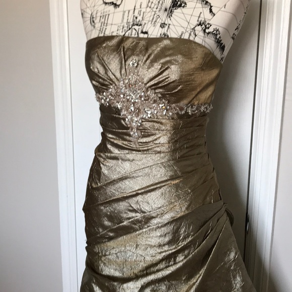 Iridescent Mermaid Prom Formal Evening bead Holographic Ruched corrugated shiny - Picture 2 of 6